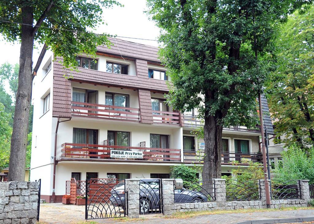 ילנייה גורה Apartamenty I Pokoje Przy Parku חדר תמונה